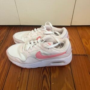 Nike Women's Sneakers in Pink and White